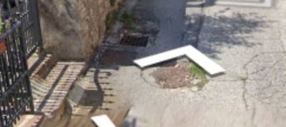 2-salle Appartement à San Severino Marche, Italy No. 307191 2