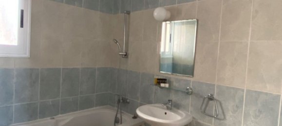 2 bedrooms Apartment in Paphos, Cyprus No. 72 4