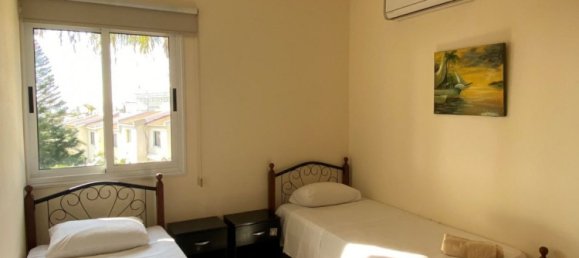 2 bedrooms Apartment in Paphos, Cyprus No. 72 6