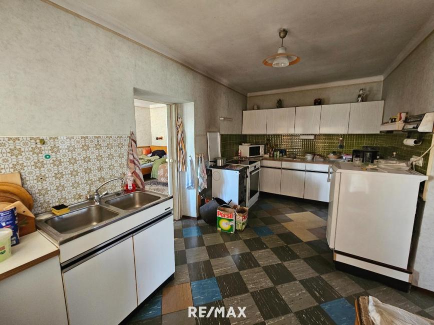 6 rooms House in Grossharras, Austria No. 250012