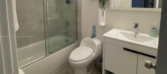 2 Schlafzimmer Villa in Miami, USA, Nr. 615900 18