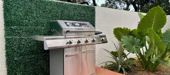 2 Schlafzimmer Villa in Miami, USA, Nr. 615900 11