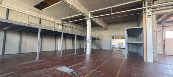 Almacén en Cabiate, Italy 1370 m² No. 362288 17