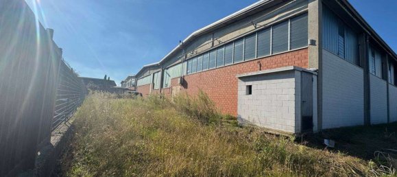 Almacén en Cabiate, Italy 1370 m² No. 362288 3