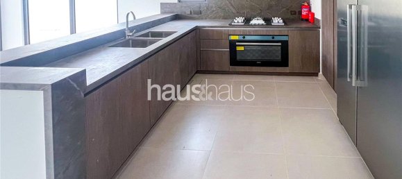 5 bedrooms Villa in Tilal Al Ghaf, UAE No. 98778 12