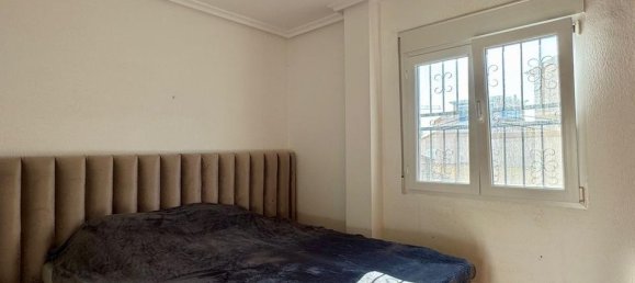 Villa de 4 dormitorios en Torrevieja, Spain No. 177113 15