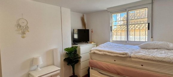 Villa de 4 dormitorios en Torrevieja, Spain No. 177113 14