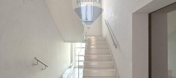 8 bedrooms House in Naples, Italy No. 310965 21