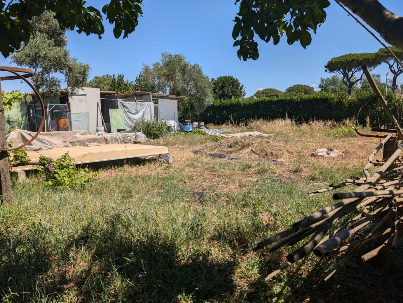 700m² Land in Rome, Italy No. 84019