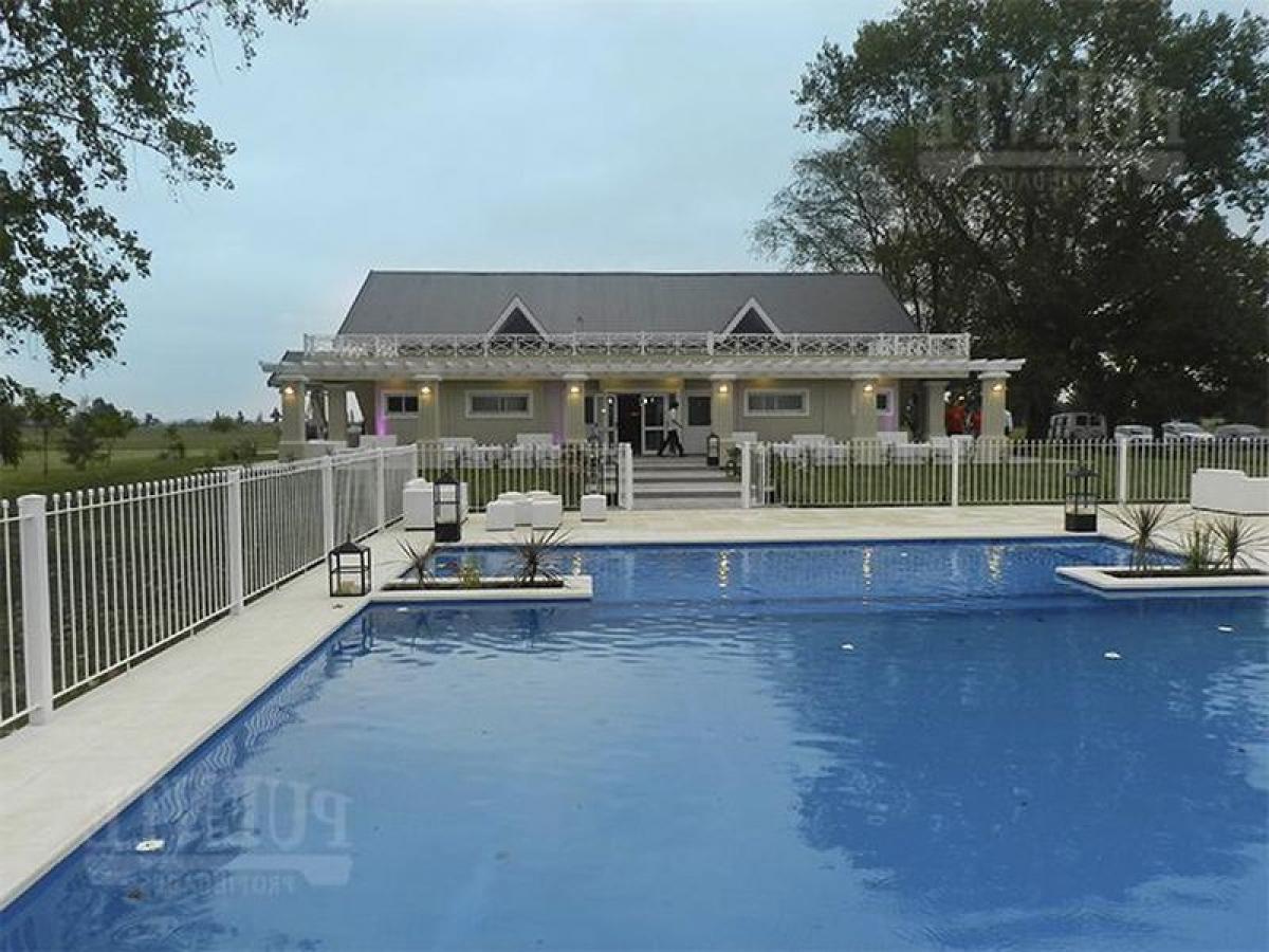  Land in Esteban Echeverria, Argentina No. 36749