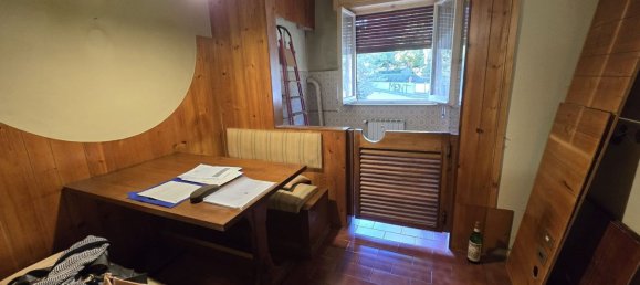 Apartamento de 5 dormitorios en Perugia, Italy No. 335518 2