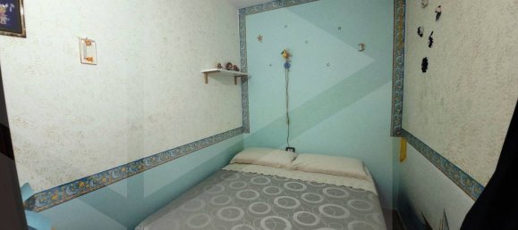 3-salle Appartement à Rodi Garganico, Italy No. 18780 7