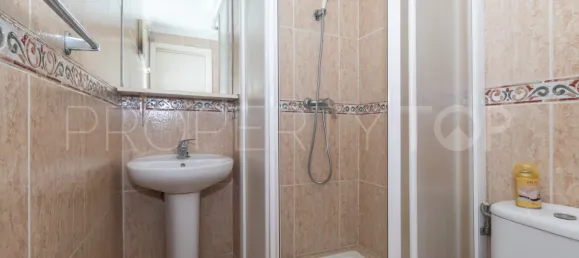 4 bedrooms Apartment in Estepona, Spain No. 182220 6