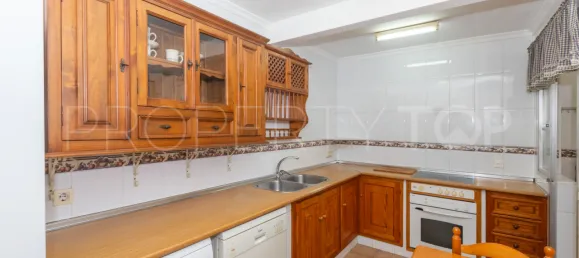 4 bedrooms Apartment in Estepona, Spain No. 182220 4