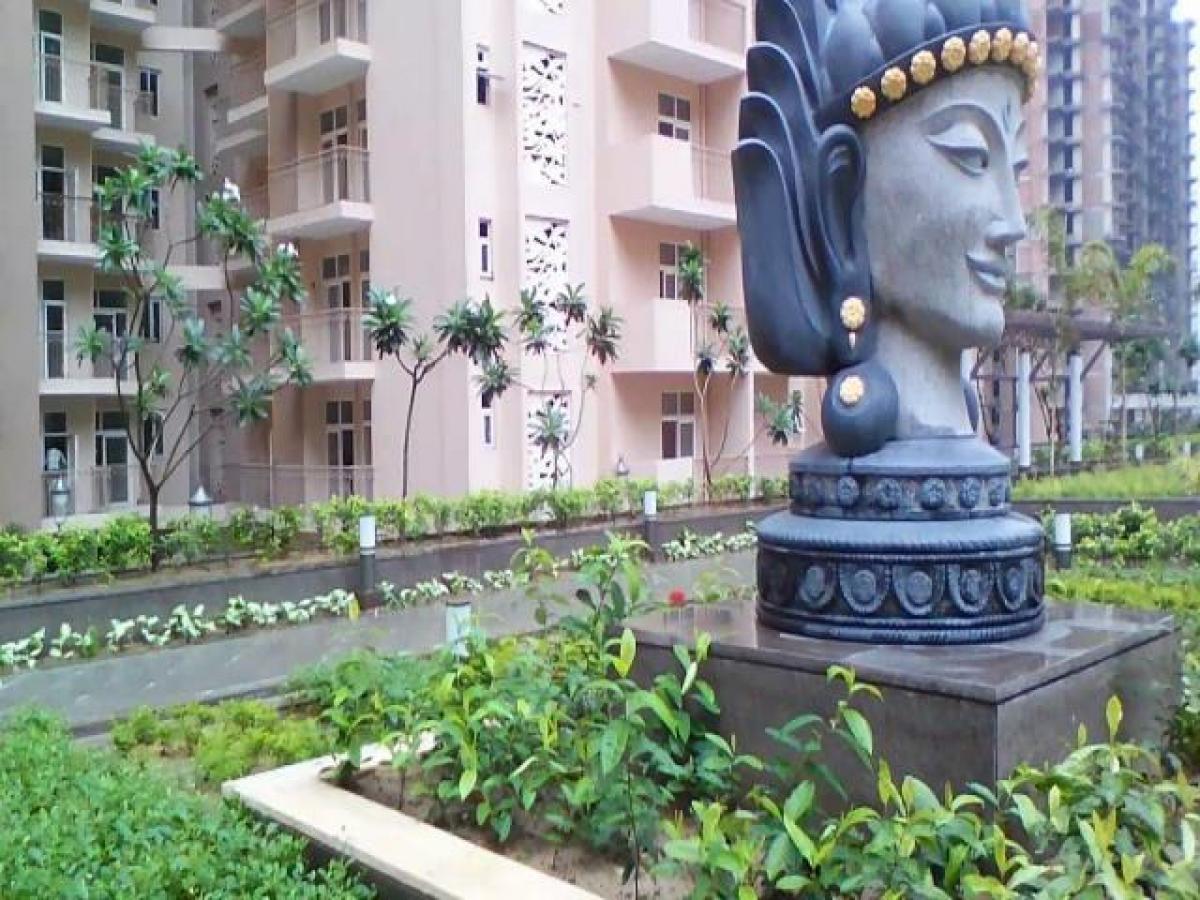 3 bedrooms House in Noida, India No. 65308