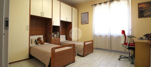 3 Schlafzimmer Wohnung in Brandizzo, Italy, Nr. 363569 24