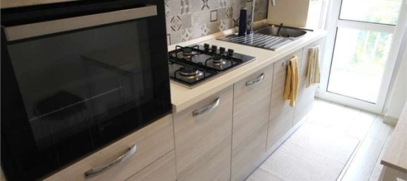 3 rooms Apartment in Novara, Italy No. 159786 4