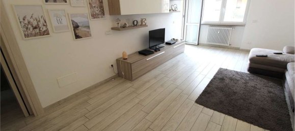 3 rooms Apartment in Novara, Italy No. 159786 15