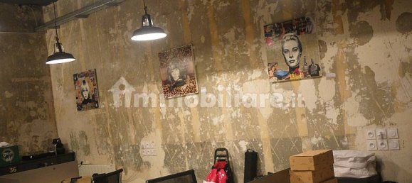 3غرفة عقار تجاري في Lucca, Italy رقم 25668 3