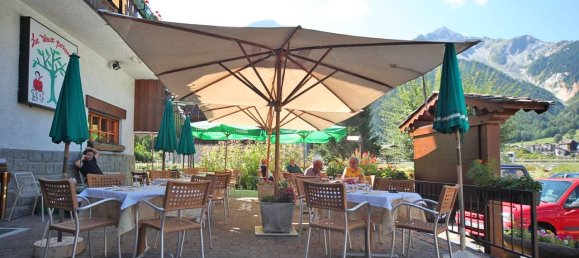 3غرفة عقار تجاري في Lucca, Italy رقم 25668 4