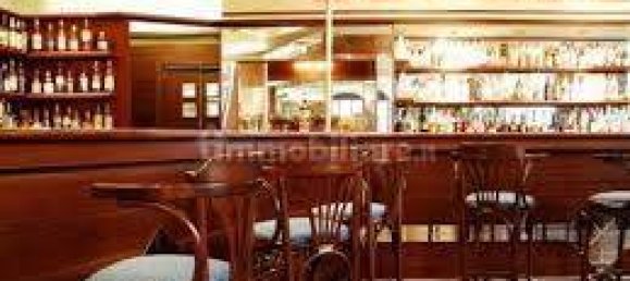 3غرفة عقار تجاري في Lucca, Italy رقم 25668 12