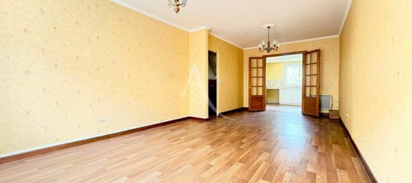 4 bedrooms House in Trelaze, France No. 283643 9