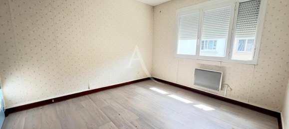 4 bedrooms House in Trelaze, France No. 283643 7