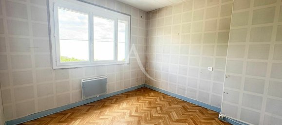 4 bedrooms House in Trelaze, France No. 283643 4