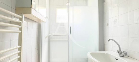 4 bedrooms House in Trelaze, France No. 283643 3