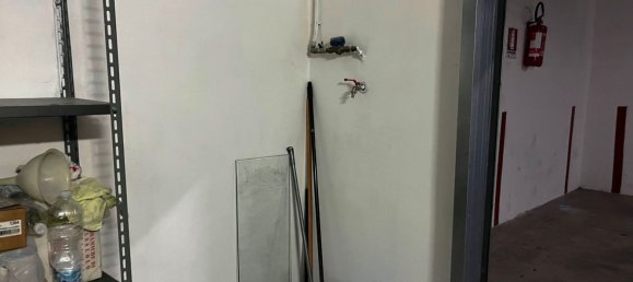 Гараж 18м² в Фоджа, Италия № 112808 5