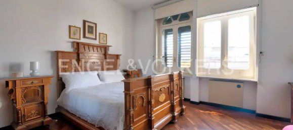 5 bedrooms House in Torre Santa Susanna, Italy No. 214057 8
