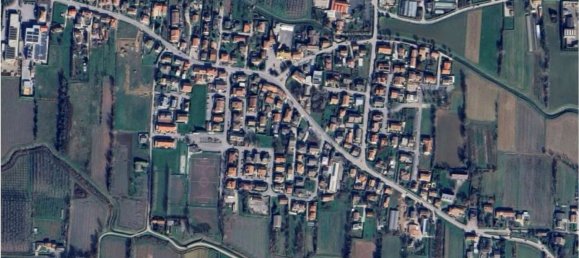 Apartamento T6 em Zero Branco, Italy N.º 371922 2