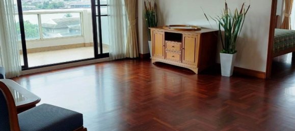 3 bedrooms Condo in Bangkok, Thailand No. 6550 3