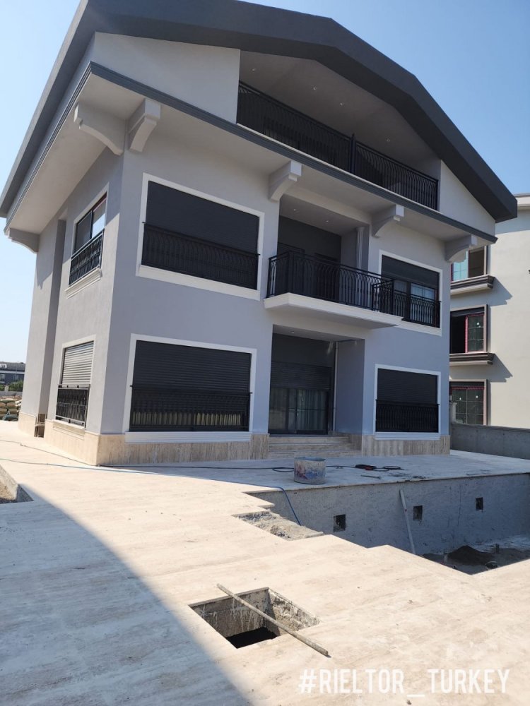 Villa 6+1 in Belek, Turkey No. 16615