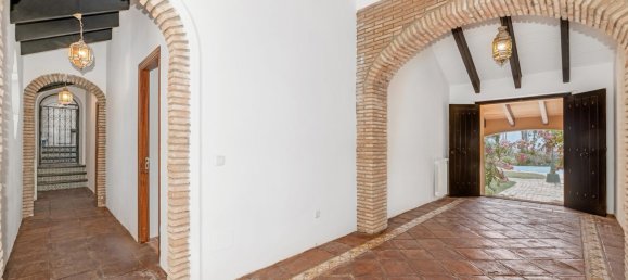 6 bedrooms House in Manilva, Spain No. 142223 9