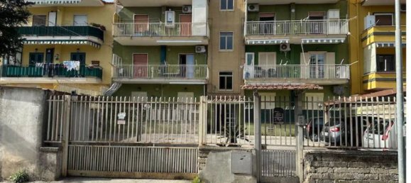 4 rooms Apartment in Villaricca, Italy No. 10283 2