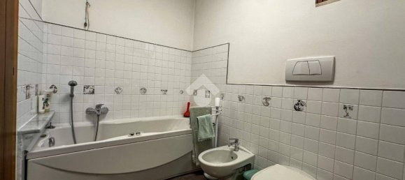 3 غرف نوم منزل في Manerbio, Italy رقم 282351 15