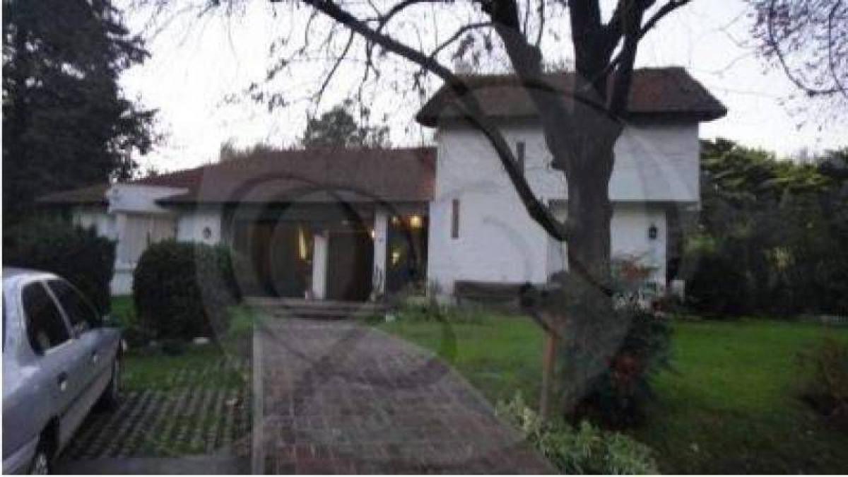 4 غرف نوم منزل في Pilar, Argentina رقم 4976