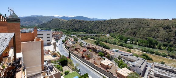 4 bedrooms Townhouse in Granada, Spain No. 150061 3