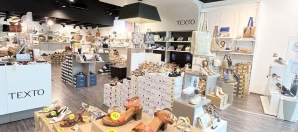 85m² Commercial property in Chaumont, France No. 274406 3