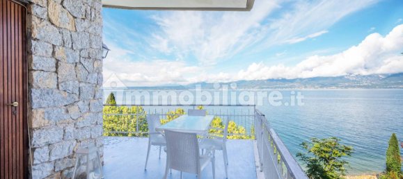 4 bedrooms Villa in Torri del Benaco, Italy No. 234554 6