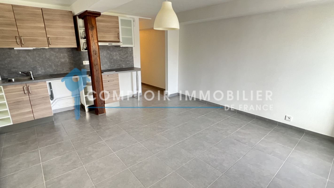 Apartamento T1 em La Ferte-Alais, France N.º 134154