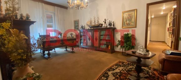6 rooms Apartment in La Spezia, Italy No. 230150 8
