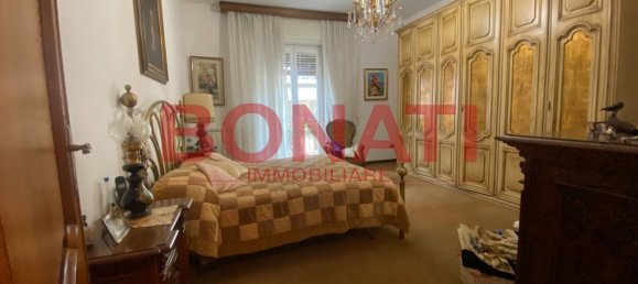 6 rooms Apartment in La Spezia, Italy No. 230150 10