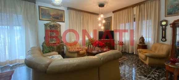 6 rooms Apartment in La Spezia, Italy No. 230150 2