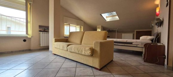 2 rooms Penthouse in Vinovo, Italy No. 21001 2