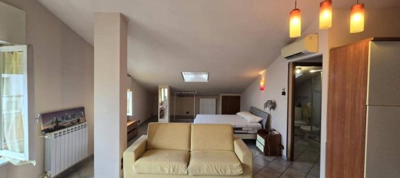2 rooms Penthouse in Vinovo, Italy No. 21001 6