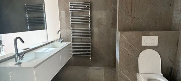 3 bedrooms House in Maisons-Laffitte, France No. 175875 6