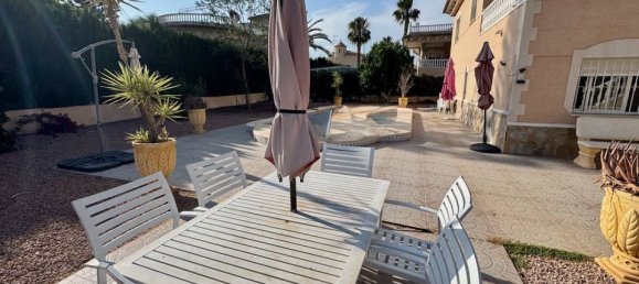 4 bedrooms Villa in Alicante, Spain No. 176452 23