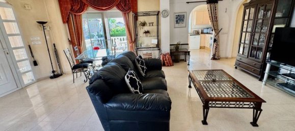 4 bedrooms Villa in Alicante, Spain No. 176452 5